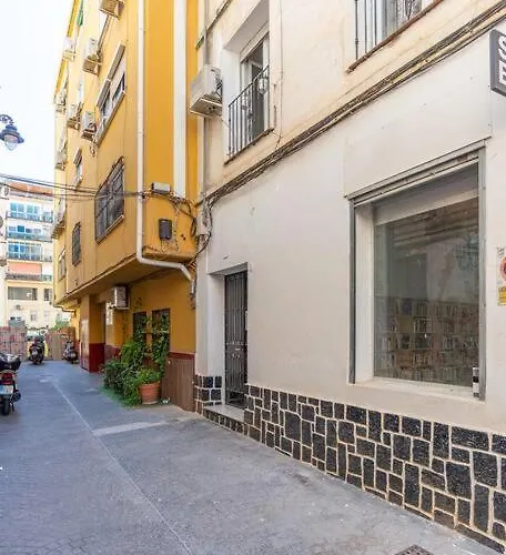 3 Bedroom Flat In Historic Centre Málaga